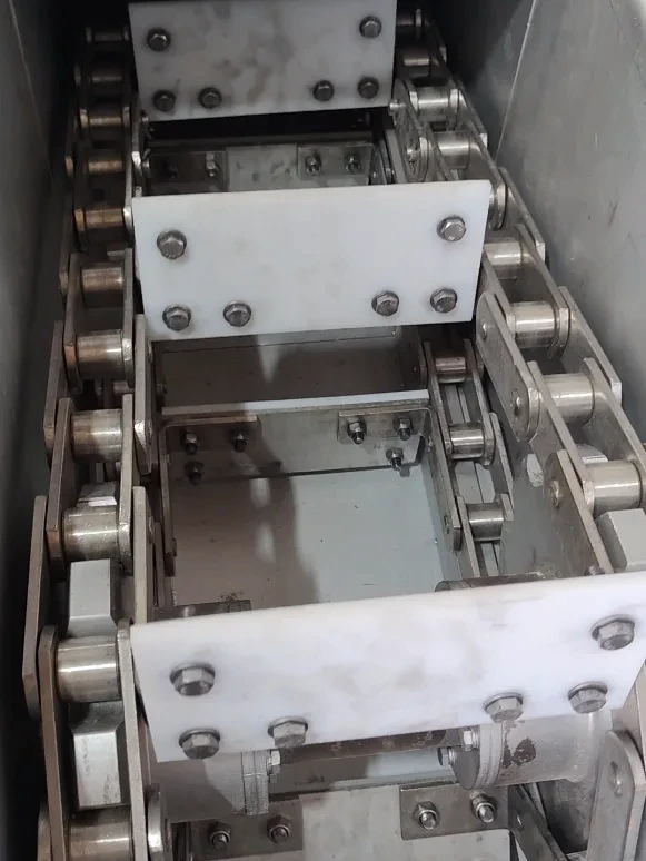 Scraper Conveyor_DETAIL_01