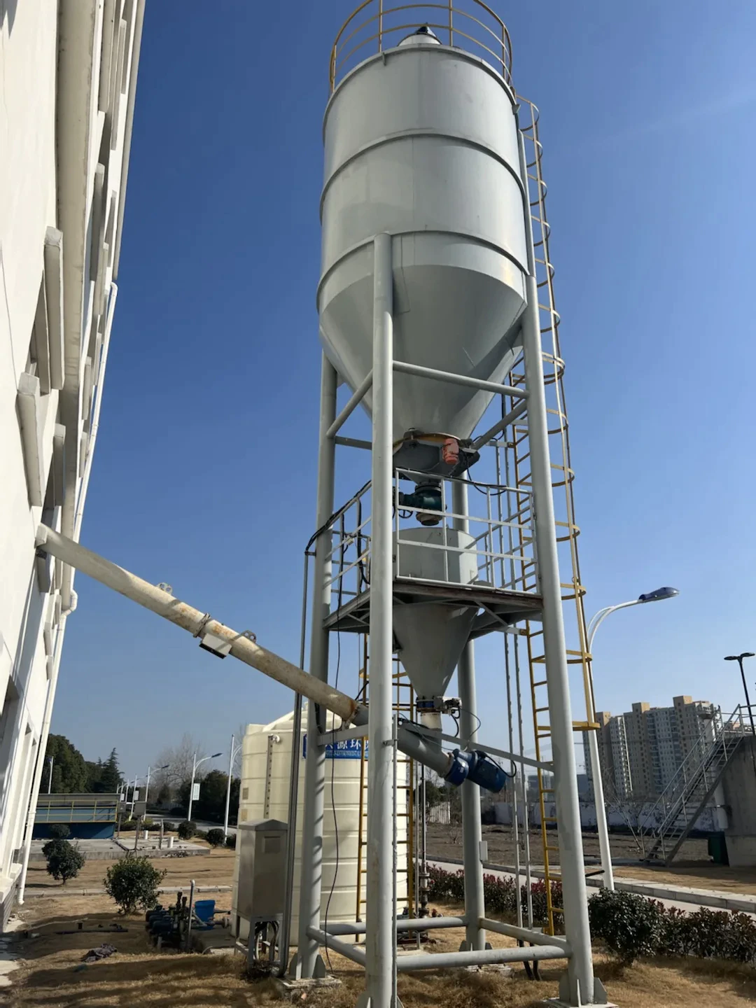Powder Storage Silo (3)